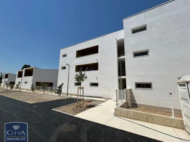 Appartement à louer 3 pièces 61.7m²