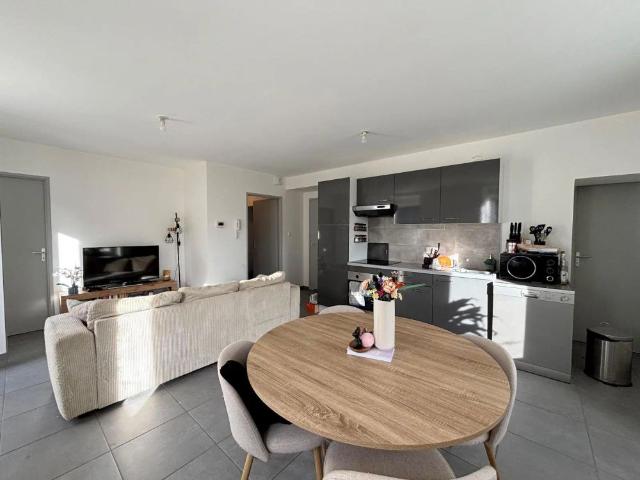 Appartement à louer 3 pièces 61.89m²