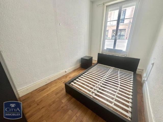 Appartement à louer 3 pièces 61.8m²