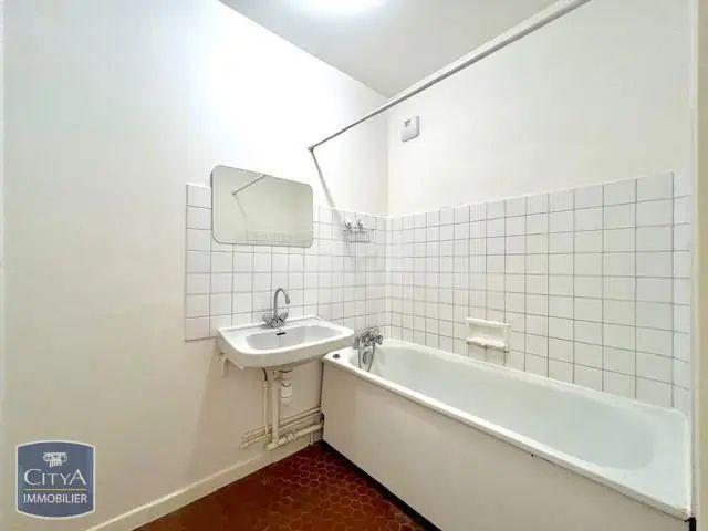 Appartement à louer 3 pièces 62.4m²