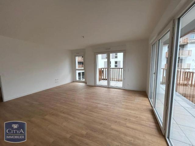 Appartement à louer 3 pièces 62.5m²