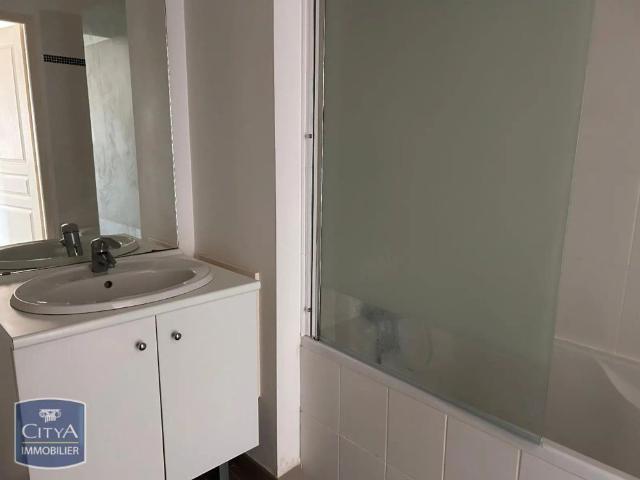 Appartement à louer 3 pièces 62.75m²