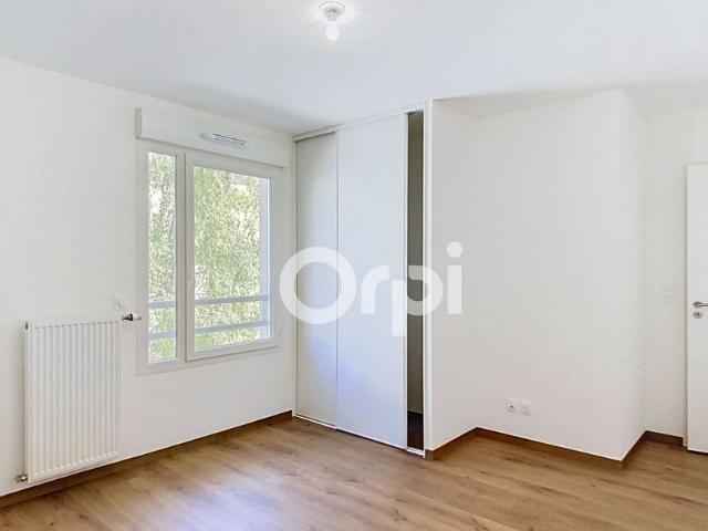Appartement à louer 3 pièces • 62,82 m2 Annemasse