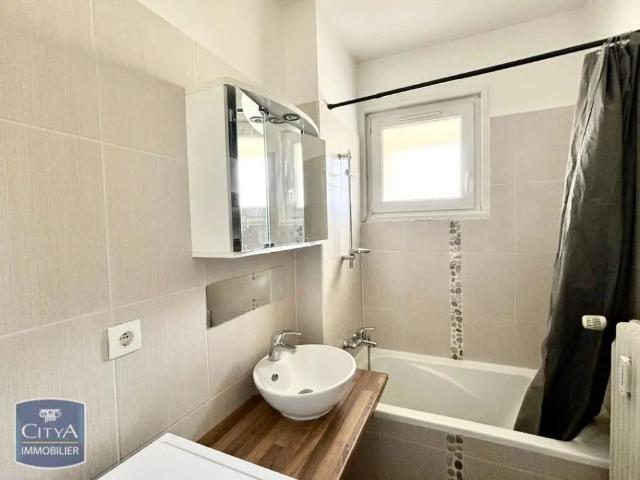 Appartement à louer 3 pièces 63.14m²
