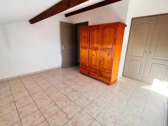 Appartement à louer 3 pièces • 63,34 m 2 Aups