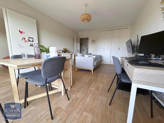 Appartement à louer 3 pièces 63.5m²