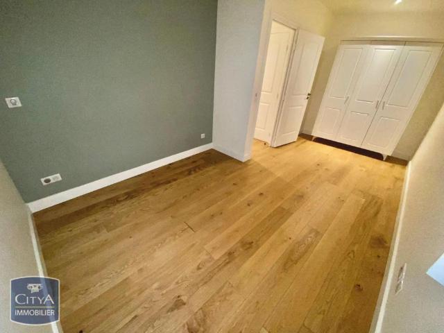 Appartement à louer 3 pièces 63.75m²