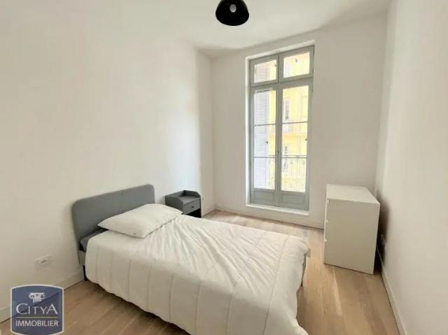 Appartement à louer 3 pièces 63.76m²