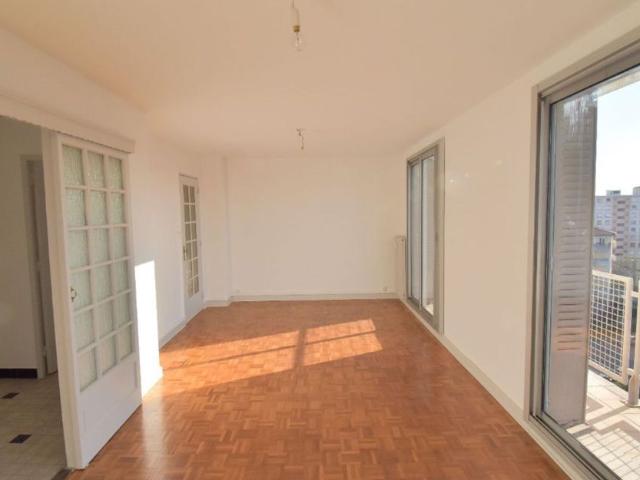 Appartement à louer 3 pièces • 63,79 m2 Lyon 8