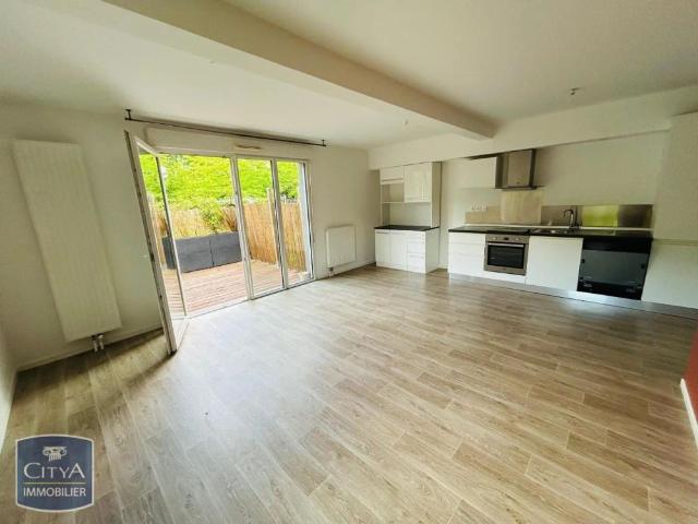 Appartement à louer 3 pièces 63.9m²