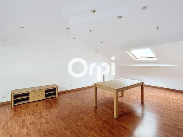 Appartement à louer 3 pièces 74,10 m