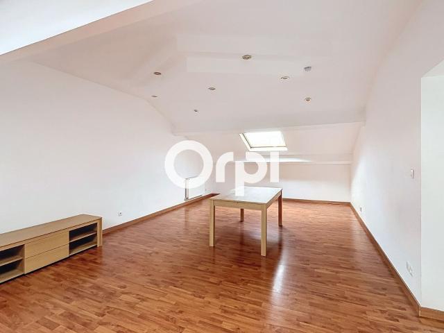 Appartement à louer 3 pièces 74,10 m