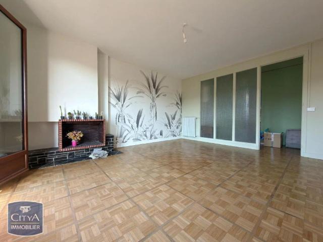 Appartement à louer 3 pièces 74.12m²