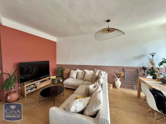 Appartement à louer 3 pièces 74.34m²
