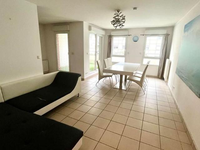 Appartement à louer 3 pièces • 74,40 m 2 Villeurbanne