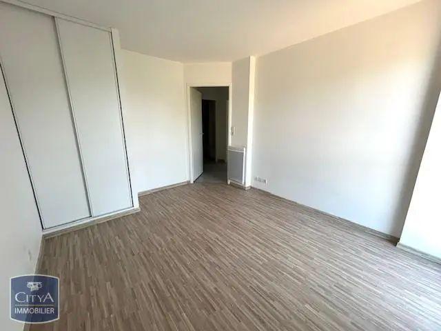 Appartement à louer 3 pièces 74.84m²