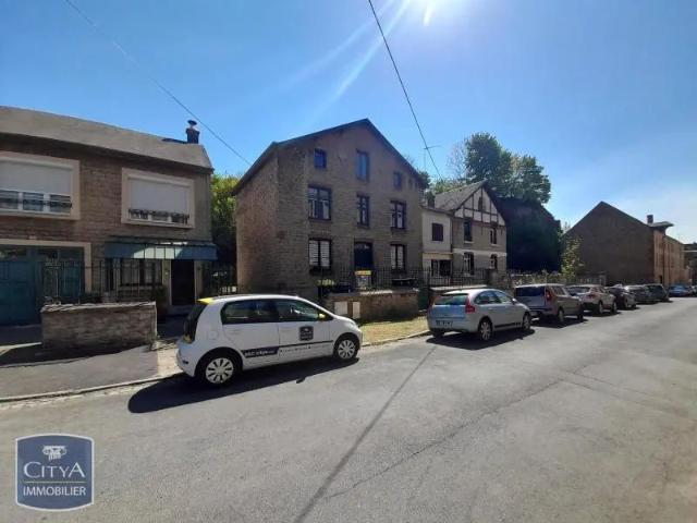 Appartement à louer 3 pièces 74m²