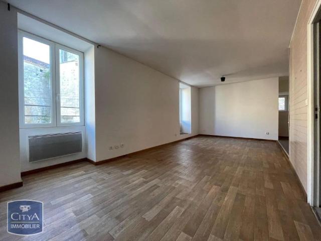Appartement à louer 3 pièces 75.19m²