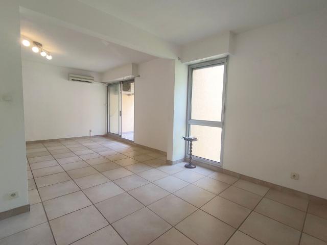 Appartement à louer 3 pièces 75,35 m