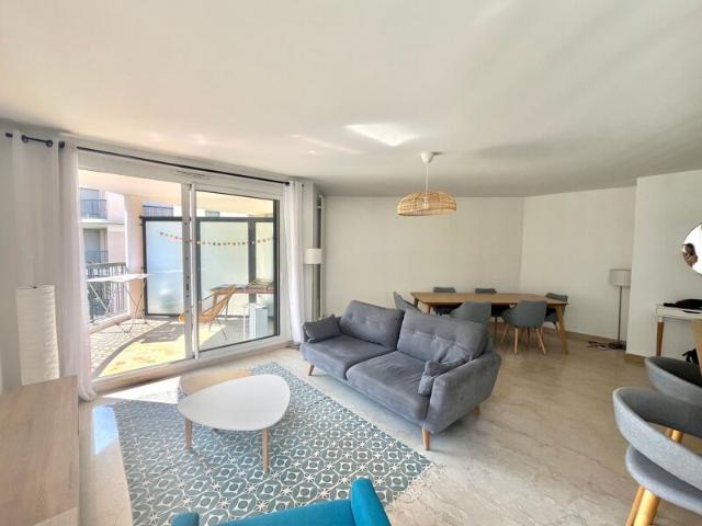 Appartement à louer 3 pièces • 75,85 m2 Lyon 3