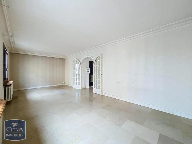 Appartement à louer 3 pièces 76.12m²