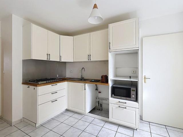 Appartement à louer 3 pièces 76,20 m