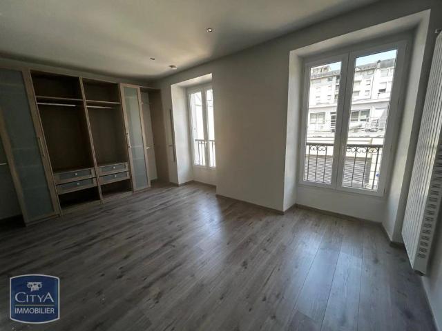 Appartement à louer 3 pièces 76.22m²