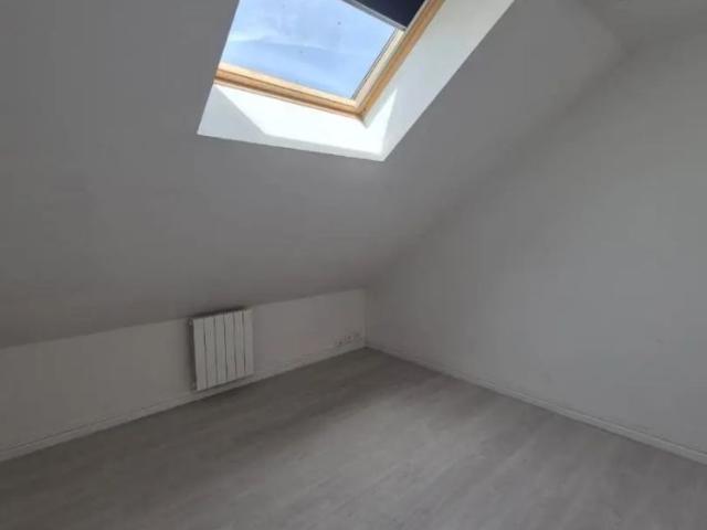 Appartement à louer 3 pièces 76m²