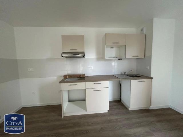 Appartement à louer 3 pièces 77.14m²
