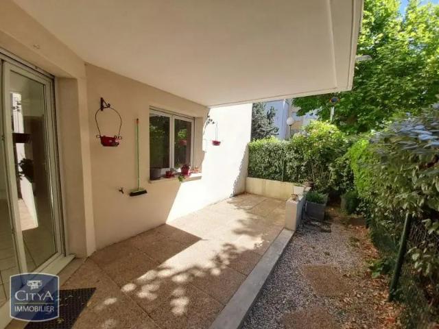Appartement à louer 3 pièces 77.28m²