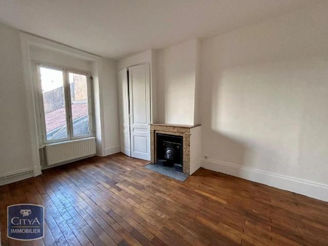 Appartement à louer 3 pièces 77.69m²