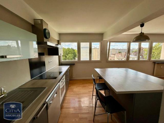 Appartement à louer 3 pièces 77.78m²