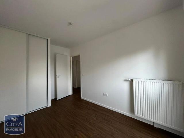 Appartement à louer 3 pièces 77m²
