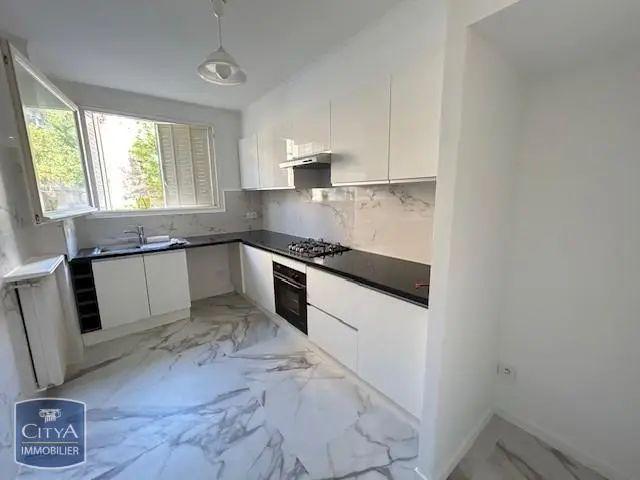 Appartement à louer 3 pièces 78.63m²