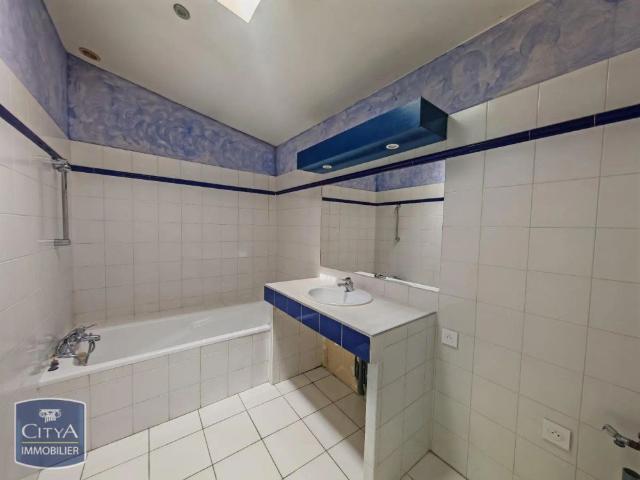 Appartement à louer 3 pièces 78.71m²