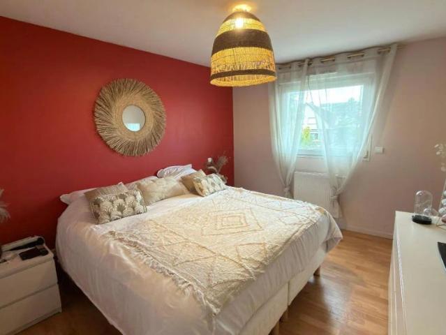 Appartement à louer 3 pièces 79.58m²