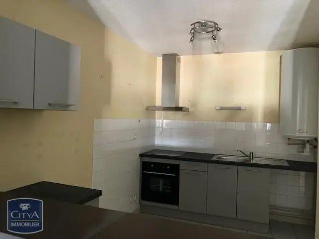 Appartement à louer 3 pièces 79.86m²