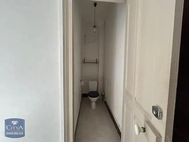 Appartement à louer 3 pièces 79.88m²