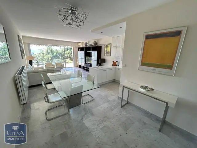 Appartement à louer 3 pièces 70.08m²