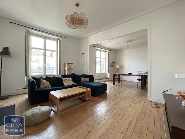 Appartement à louer 3 pièces 70.09m²