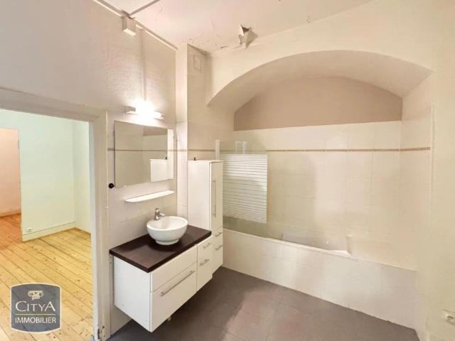 Appartement à louer 3 pièces 70.55m²