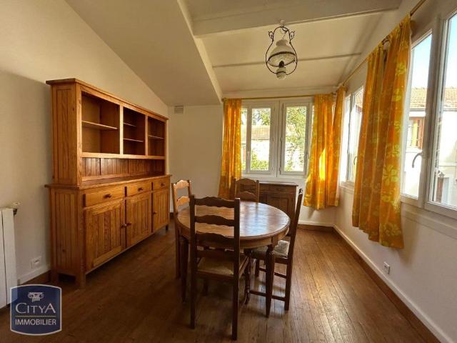 Appartement à louer 3 pièces 70.72m²