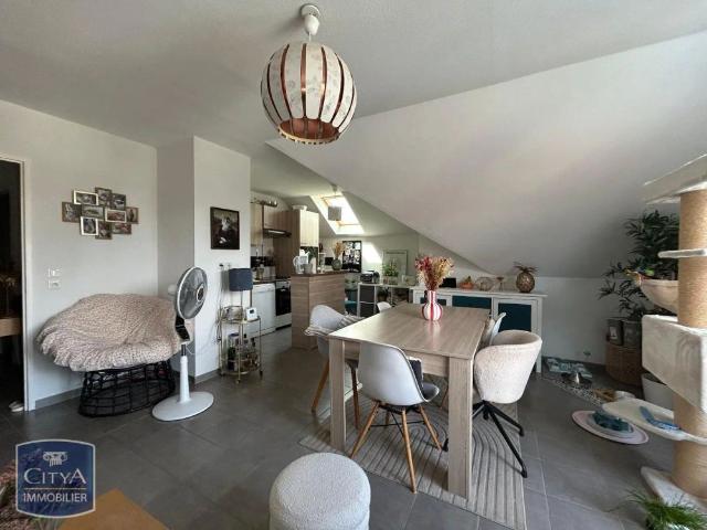 Appartement à louer 3 pièces 71.2m²