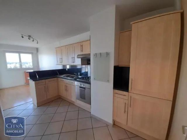 Appartement à louer 3 pièces 71.71m²