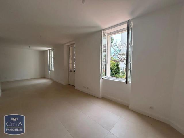 Appartement à louer 3 pièces 71.85m²