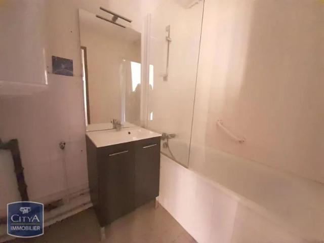 Appartement à louer 3 pièces 71.87m²