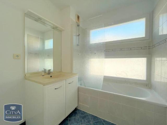 Appartement à louer 3 pièces 71.83m²