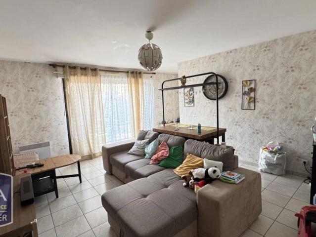 Appartement à louer 3 pièces 72.26m²