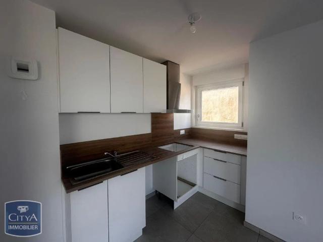 Appartement à louer 3 pièces 72.4m²