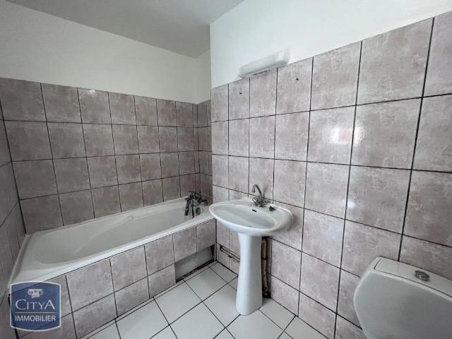 Appartement à louer 3 pièces 72.69m²